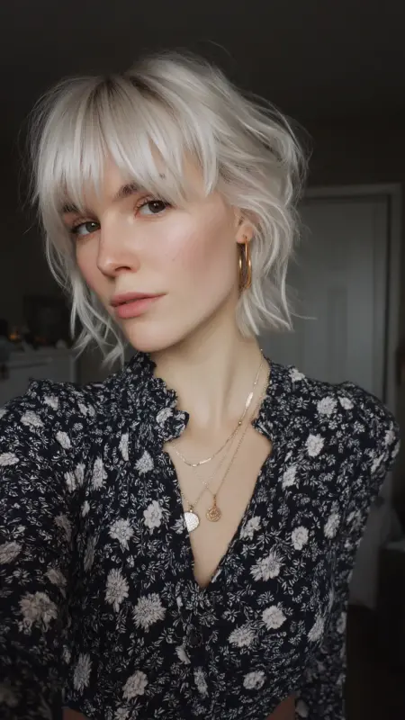 Silver Siren: The Fearless Wave - Short alt hair